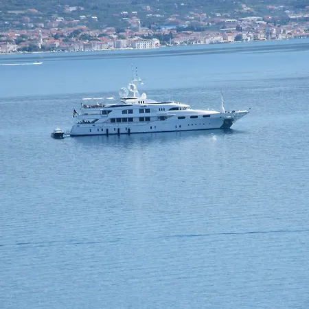 Aida Trogir