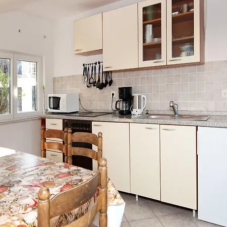 Aida Apartment *